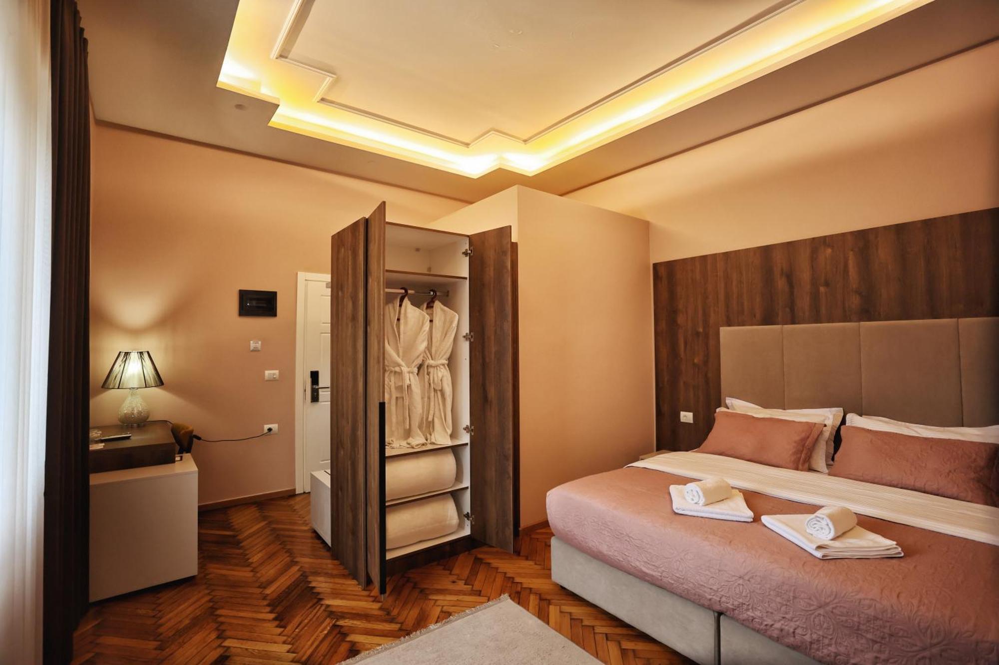 Vila Casablanca - Boutique Hotel & Restaurant Shkodër Exteriér fotografie
