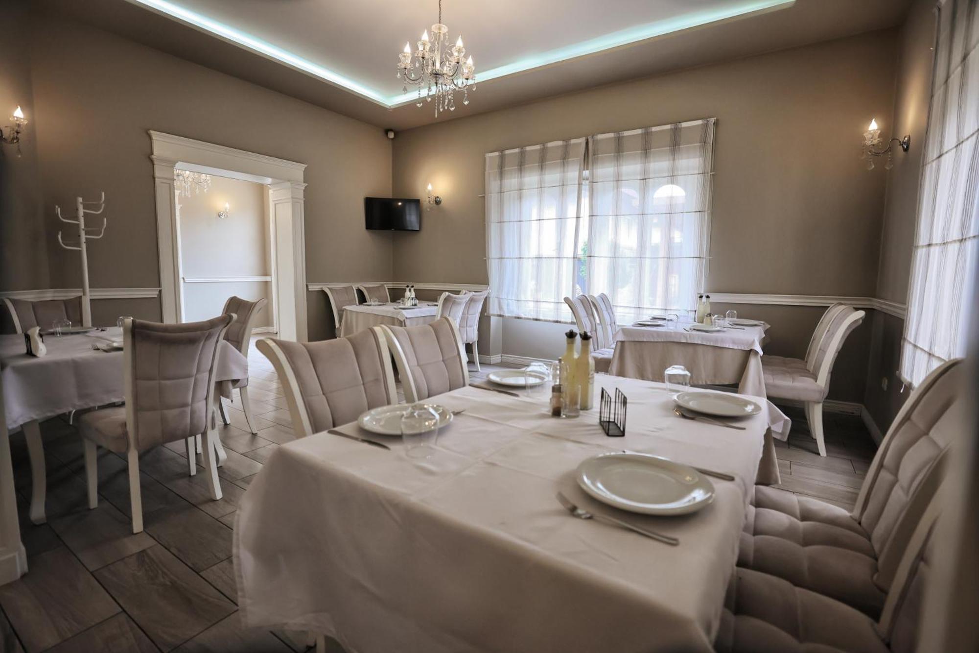 Vila Casablanca - Boutique Hotel & Restaurant Shkodër Exteriér fotografie